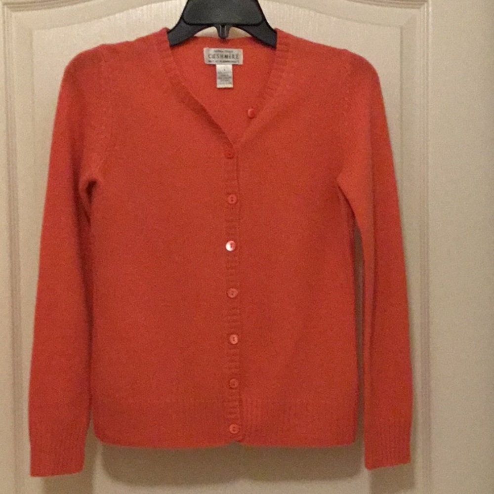 Sutton Studio at Bloomingdales cashmere sweater.